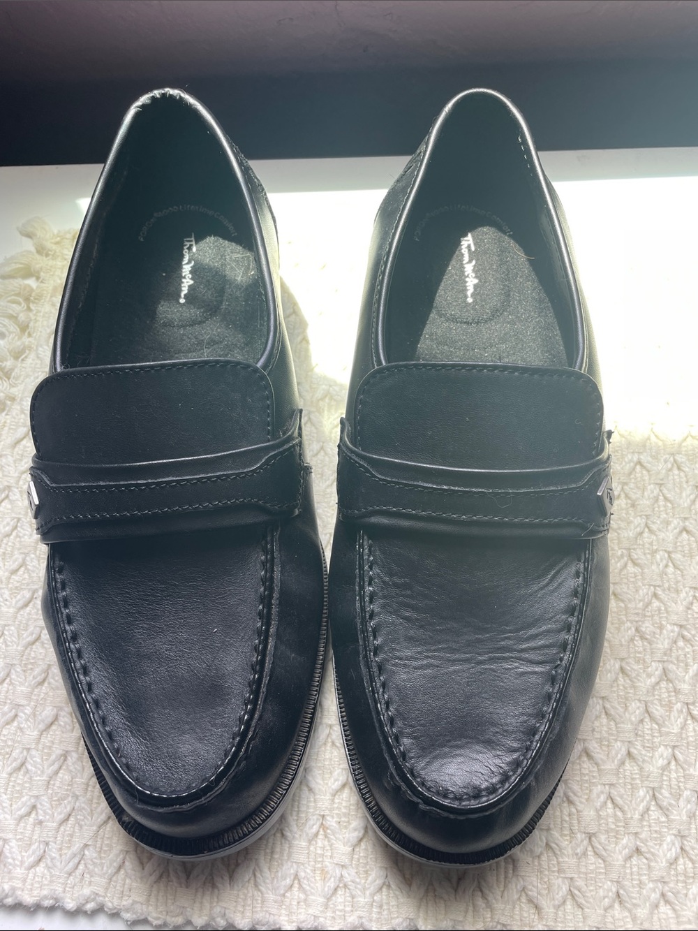 NWOT THOM MCAN LEATHER LOAFERS